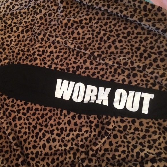Black workout leggings