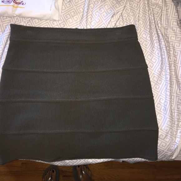 Green New York and Company skirt
