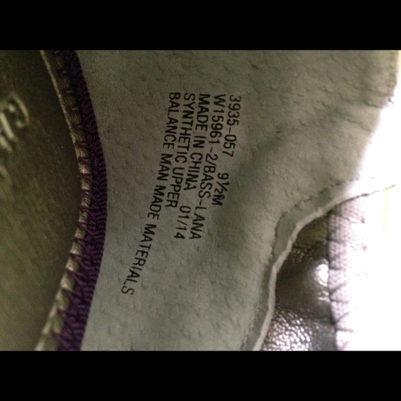 Shoes - Picture 3 of 3