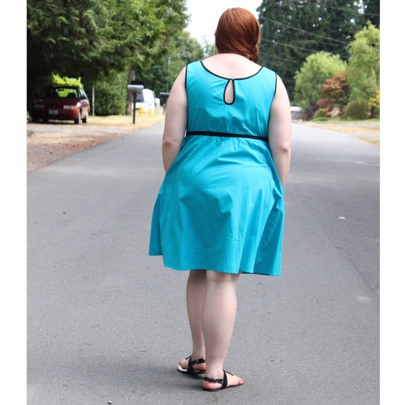 SOLD: Flamingo Embroidered Dress - Picture 2 of 4