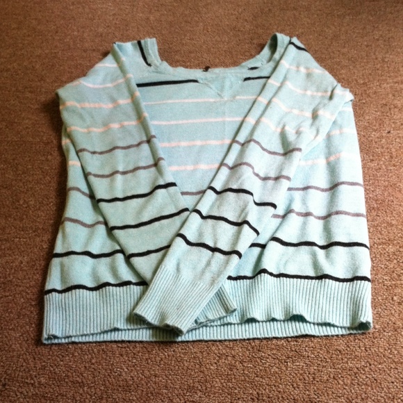 Striped top - Picture 1 of 1