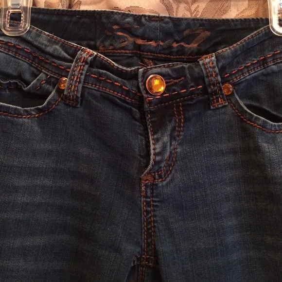 Jeans - Picture 2 of 4