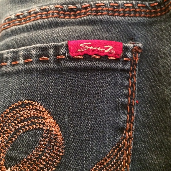 Jeans - Picture 4 of 4