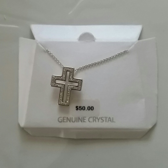 Silver cross necklace