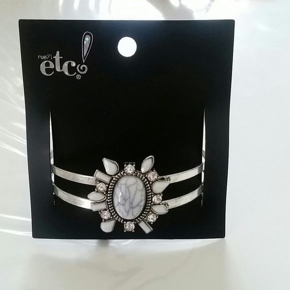 Silver bangle