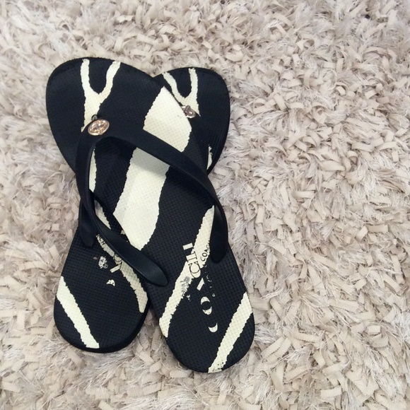 Coach flip flops