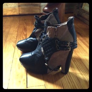 Sam Edelman Zoe two tone bootie