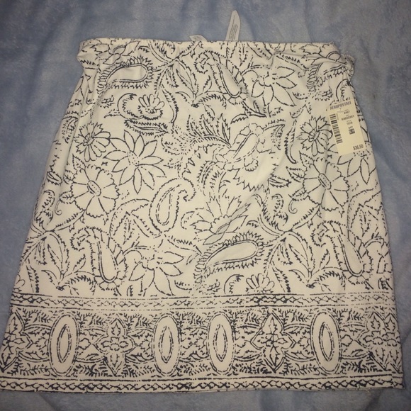 Brand New Printed Pencil Skirt