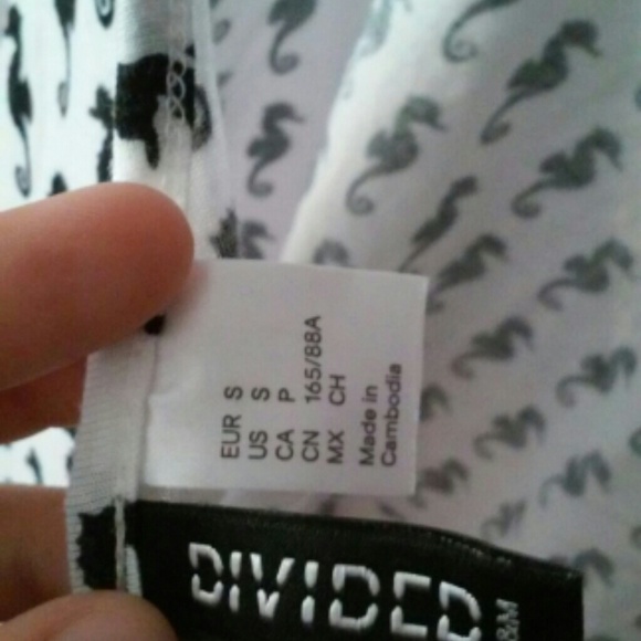 NWOT Seahorse Cotton Crop Top - Picture 2 of 3