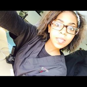 Meet your Posher, K-la