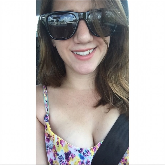 Meet your Posher, Emma