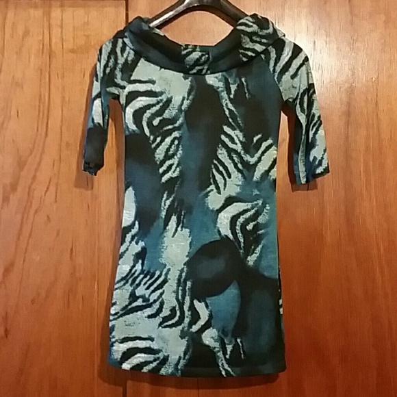 NWOT! Colorful Mini Dress with 3/4 length sleeves