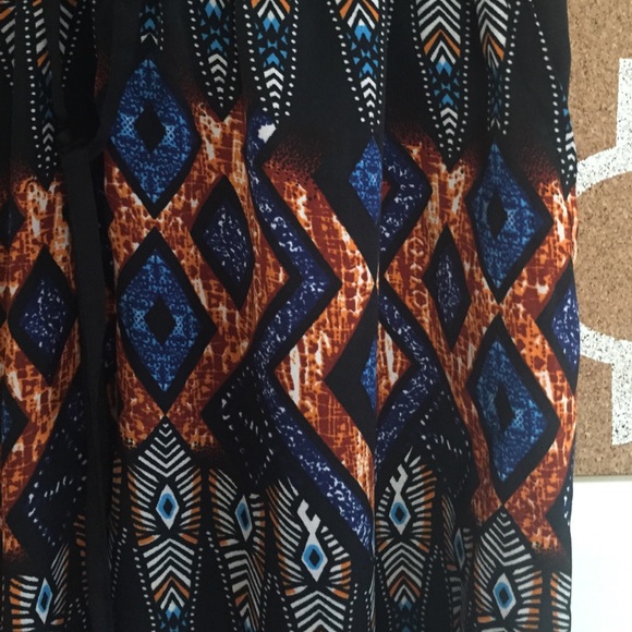 Joggers - Picture 2 of 2