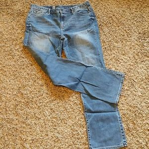 Curvy Boot Cut Jeans