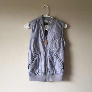 Diesel vest