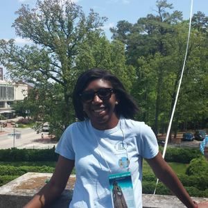 Meet your Posher, Yasmine