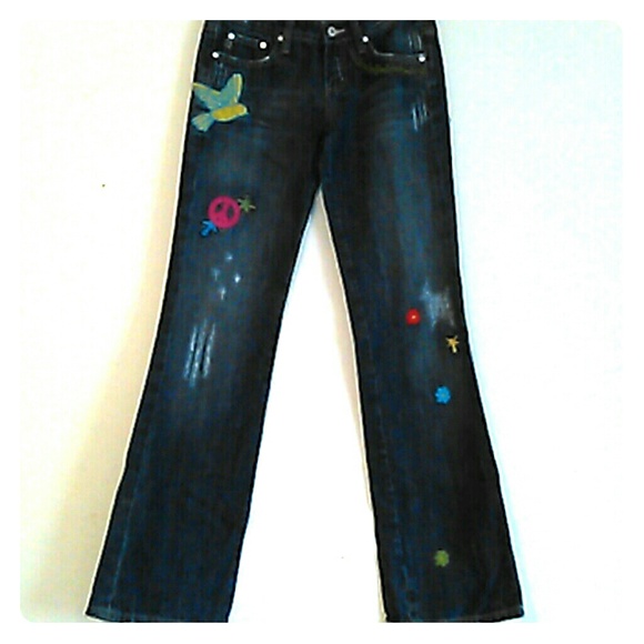 Miss Me embroidered blue jeans