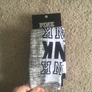 PINK BY VS SOCKS