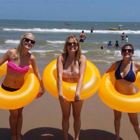 Meet your Posher, Jenny