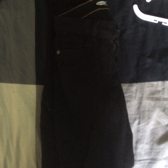 Black ripped jeans