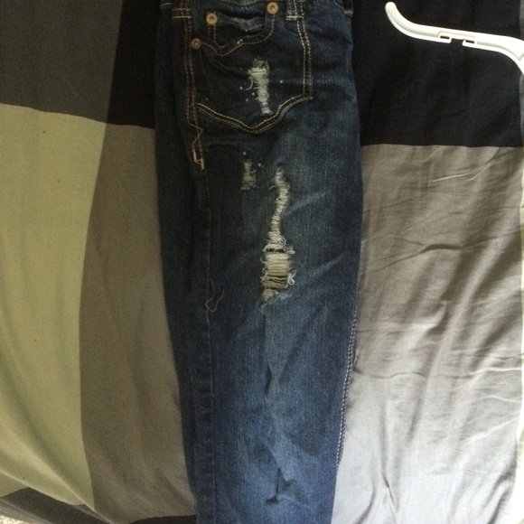 Ripped jeans