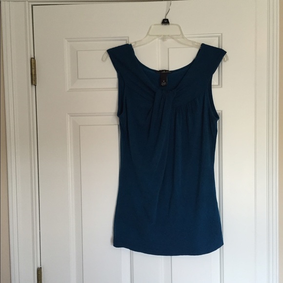 Willis Smith top size M