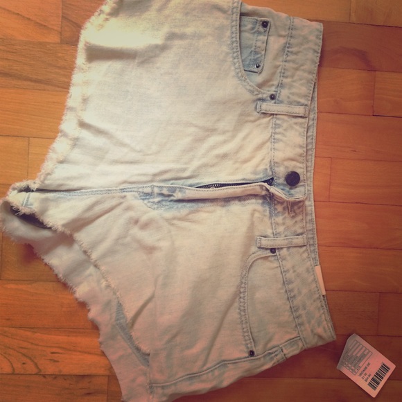 BDG Super High Rise Dolphin Shorts Ombré