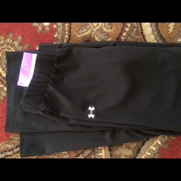 Black Under Armor Work out pants