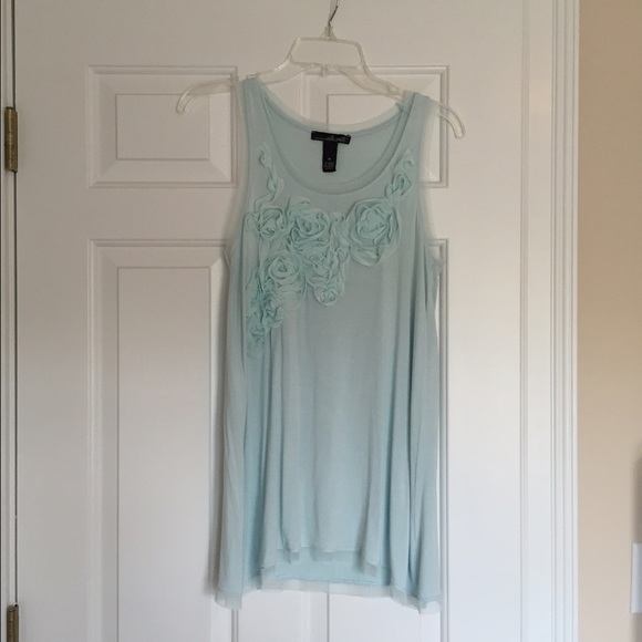Willi Smith top