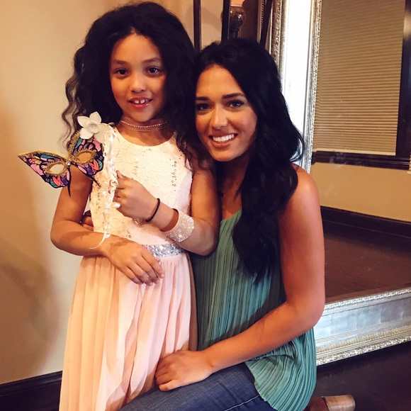 Meet your Posher, Kaiman - Picture 2 of 2