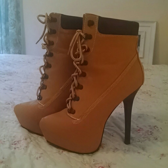 Dollhouse Boots - Workboot Styled high heeled boots