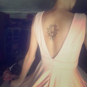 🍑 Peachy V Back & Front dress 🍑