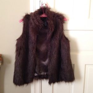 Fur vest