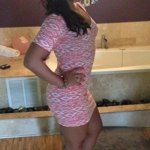 Body con printed dress.