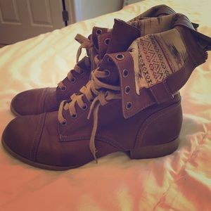 Tan fold down boots