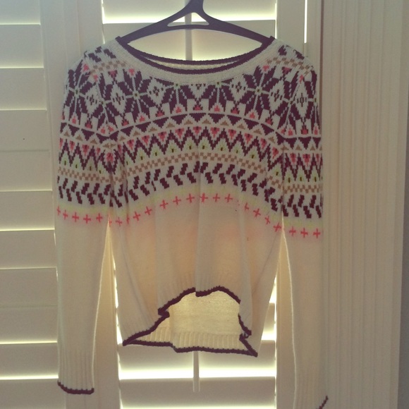 Tribal cream sweater
