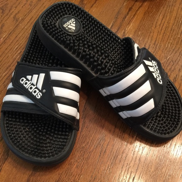 Adidas massage flip flops