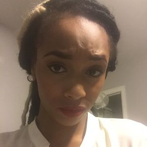Meet your Posher, Sharay