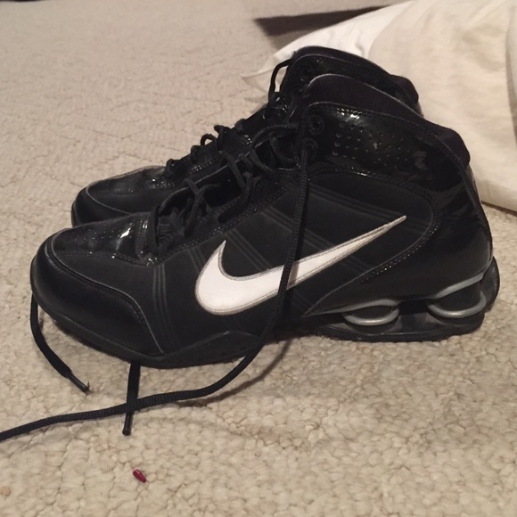 Nike Shoes - Nike basketball shoes