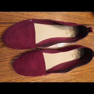 Comfortable and fashionable flats.