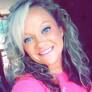 Meet your Posher, Kristin