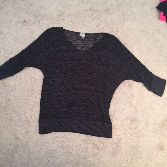 Knitted black vanity shirt. Size: L