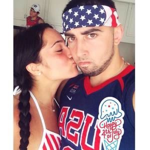 Meet your Posher, Ariel