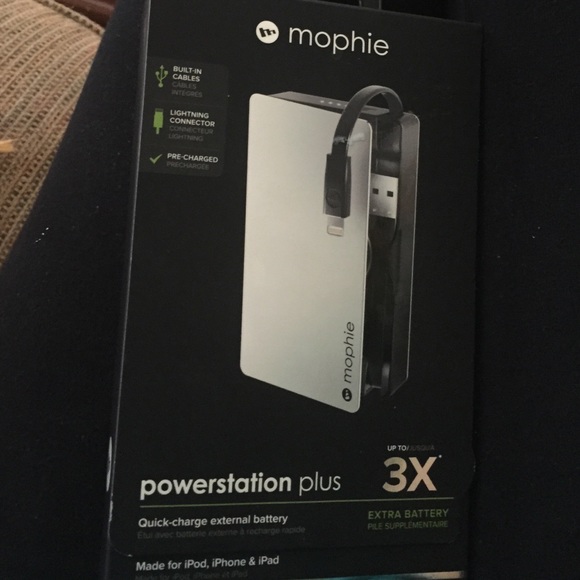 Mophie power station plus
