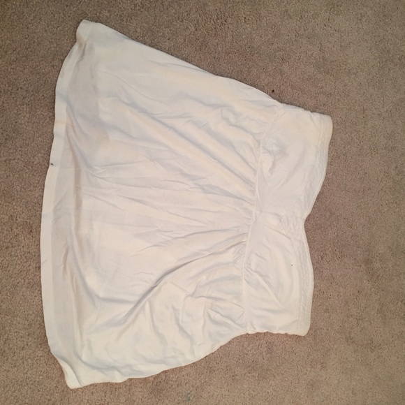 American eagle white tube top. Size: L