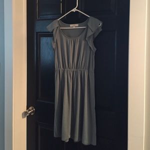 Sea foam green ruffle sleeve dress