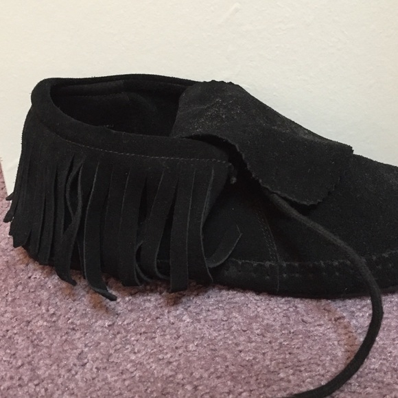 Steve Madden Warli Black Suede Fringe Booties