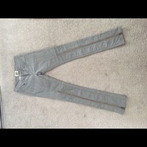 Found denim zipper front Jean