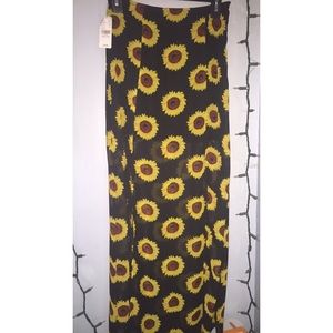 🌻💛 Pac Sun Sunflower Maxi Skirt 💛🌻