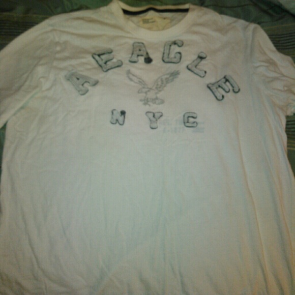 Men's American Eagle long sleeve shirt